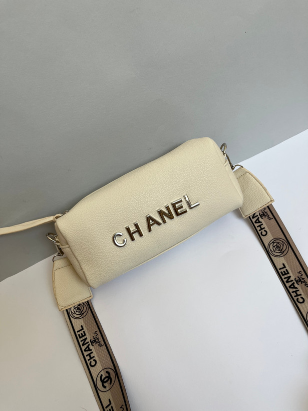 کیف زنانه پاسپورتی طرح chanel